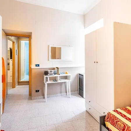 Eco-dimore - Centro Storico Piazzetta Petrone Apartment